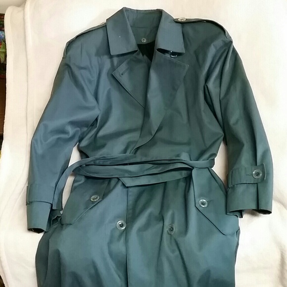 Trench Coat - Picture 3 of 11